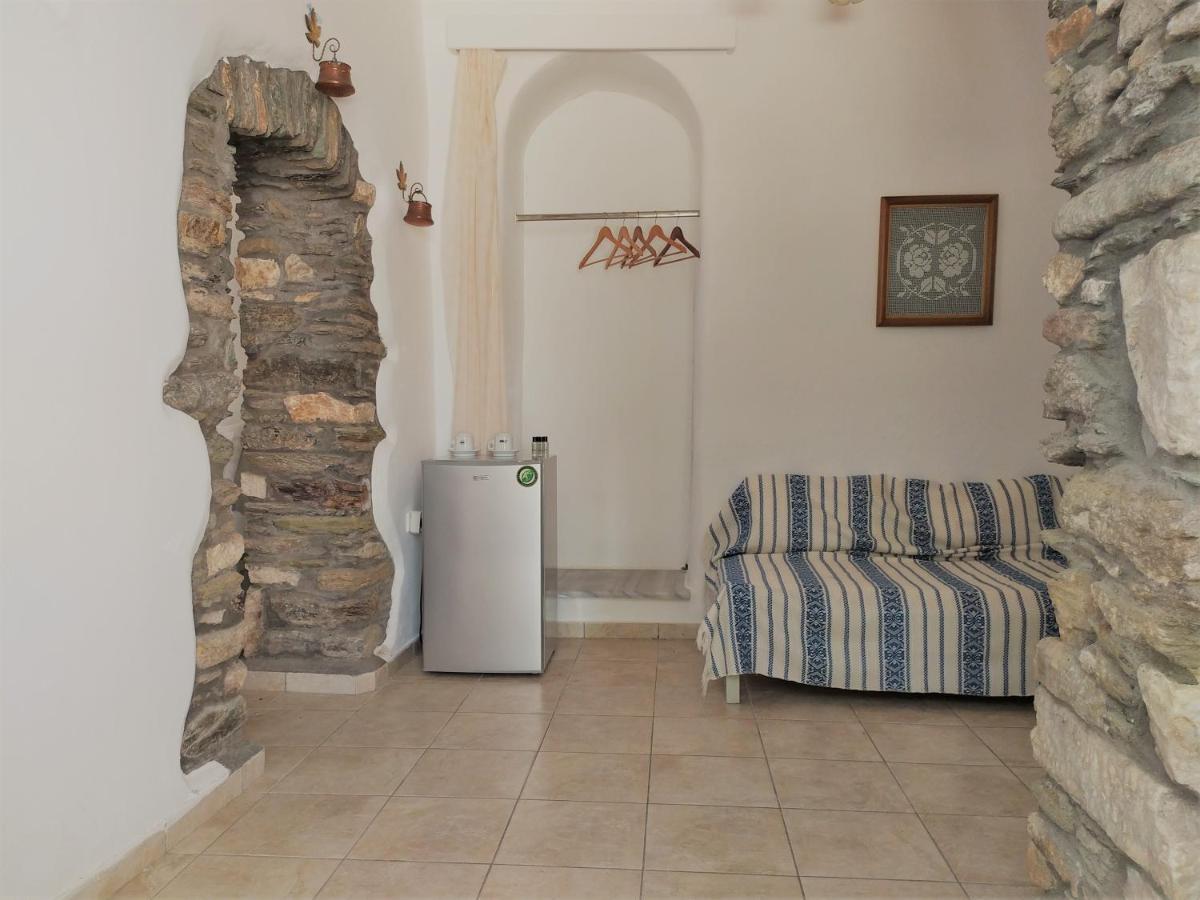 Pallada Rooms Tinos Island Exterior photo